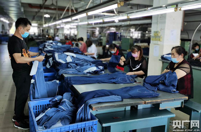 汕尾海豐稅務 貼心服務助企復商復市，互聯網銷售激活“新鮮血液”